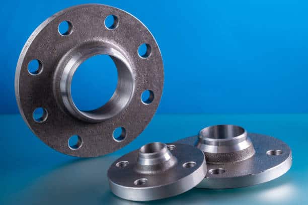 Weld-neck flanges