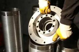 Flanged or threaded flanges: which is better?